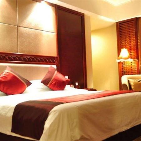 Huaxin International Hotel หนิงป่อ ภายนอก รูปภาพ