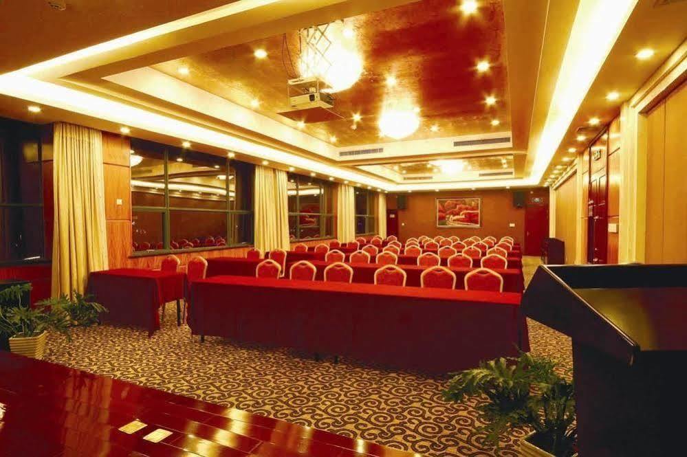 Huaxin International Hotel หนิงป่อ ภายนอก รูปภาพ